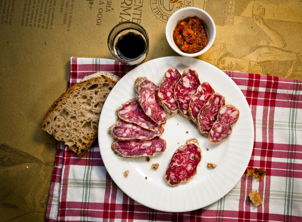 specialità emiliane: primi e secondi piatti della tradizione culinaria emiliana.